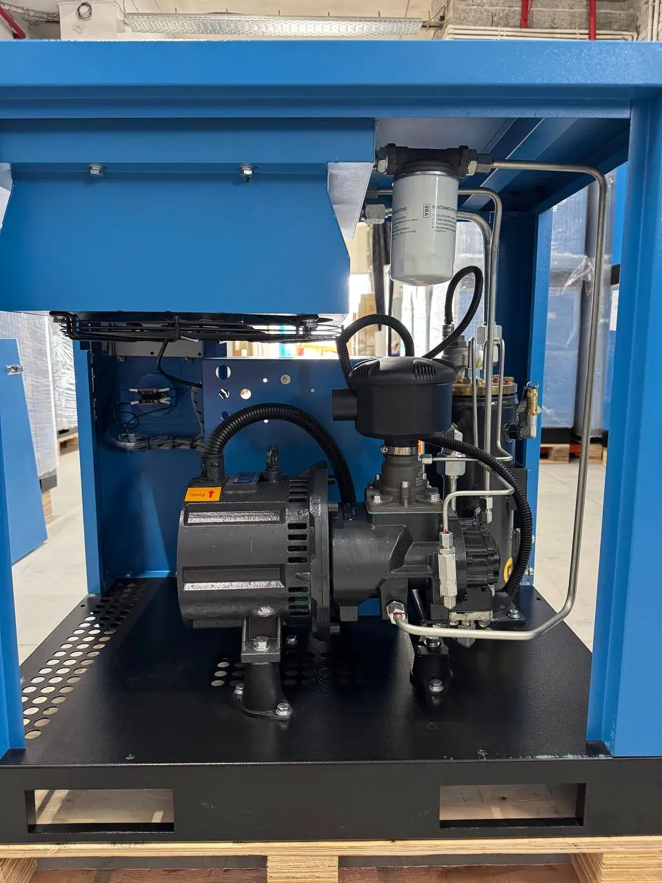 Винтовой компрессор с частотным преобразователем ВК 7,5/10 PM