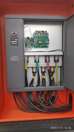 Станция компрессорная электрическая с частотным регулированием ЗИФ-СВЭ-28,5/1,0 ШМЧ